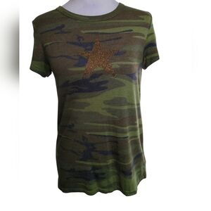 Alternative Camo T-Shirt with Gold Star size S